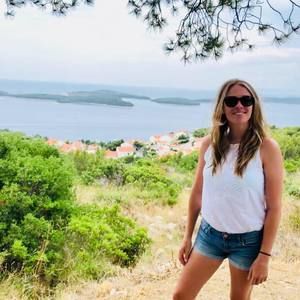 Meet your Posher, Marie-michèle